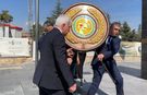 Niğde'de ahilik haftası kapsamında çelenk sunuldu