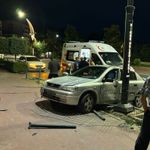Niğde’de otomobil refüje çıktı: 1 yaralı