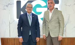 Niğde'nin eski  Valilerinden Cahit Çelik'ten KGF Başkanı Erdoğan Özegen'e Ziyaret