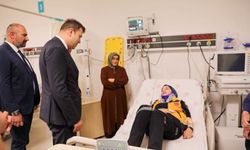 Vali Akmeşe Yaralı Sağlık Personeli ve Vatandaşları Ziyaret Etti