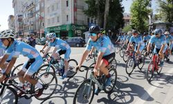 Pedallar Şehit Ömer Halisdemir için Niğde'ye çevrildi