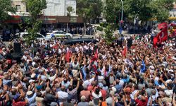 Özgür Özel Niğde'de halkla buluştu