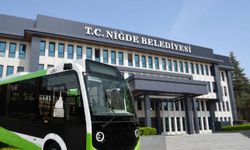 Niğde'de Sanayi Çıraklarına Ücretsiz Ulaşım Desteği Başladı