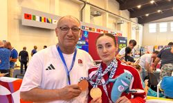 Taranto’da Niğdeli Cansel Özkan’dan altın madalya
