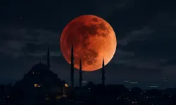 28 Ağustos Kanlı Ay Tutulması Saat Kaçta? İstanbul ve Türkiye'den İzleme Rehberi