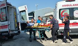 Belediye binası önünde silahlı saldırı : Yaralılar var