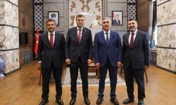 Özegen ve beraberindeki heyetten Vali Akmeşe’ye ziyaret