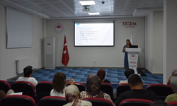 Niğde'de Enstitü personeline "Sağlık Elçileri" eğitimi verildi