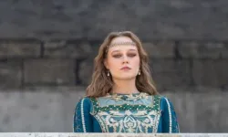 Destina kimdir, gerçek adı nedir? Aşk ve Taht'ın dizisinde merak edildi