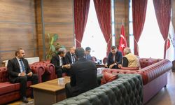 Vali Akmeşe vatandaşlarla ‘Halk Günü'nde bir araya geldi