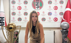 Zeynep Mestan kimdir? Turgutluspor'un kadın teknik direktörü!