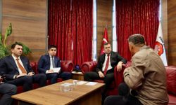 Vali Akmeşe "Halk Günü" buluşmasında vatandaşları dinledi