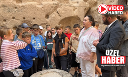 Polonyalı öğrencilerden Gümüşler Manastırı'na ziyaret
