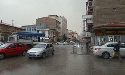 Herkes tedbirini sıkı alsın! Niğde'de şemsiyeleri hazırda tutun