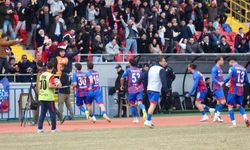 Niğde Belediyespor genç oyuncuyla sözleşme yeniledi