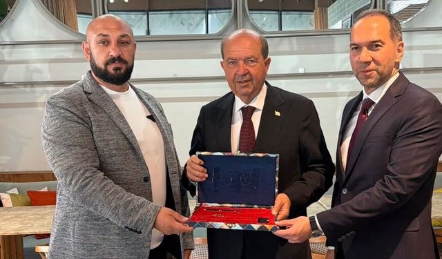Halkın adamından Cumhurbaşkanına anlamlı hediye