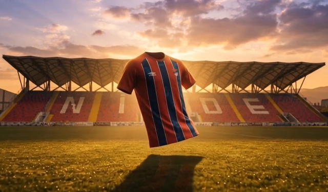 Niğde Belediyespor yeni sezon formalarını tanıttı