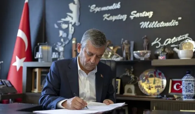 Özgür Özel'in A takımı açıklandı
