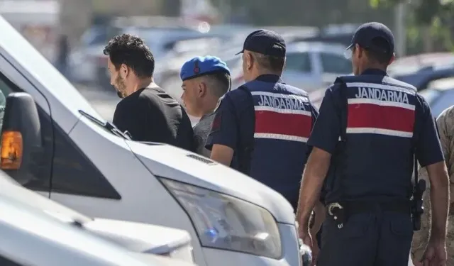 Kaçakçılara darbe: 9 milyon 900 bin makaron ele geçirildi