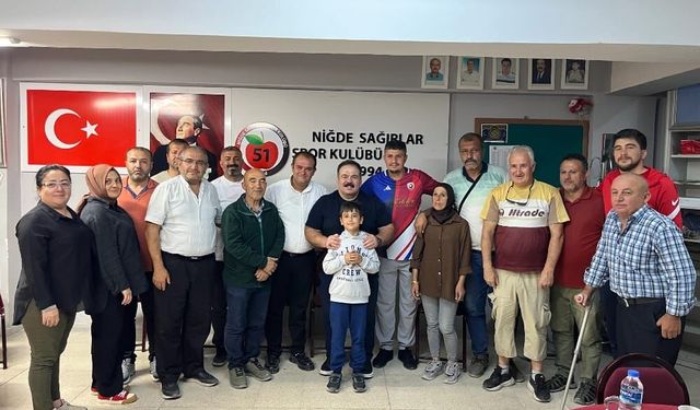 TİESF Başkanı Gözel, Niğde Sağırlar Spor Kulübü'nü ziyaret etti