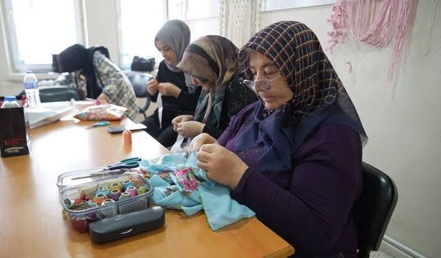 Niğde Halk Eğitimi Merkezi’nden yeni dönem kurs çağrısı