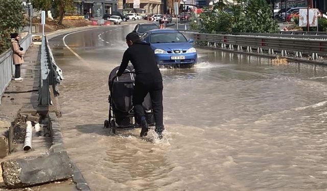 13 Ekim Salı Mersin’de Okullar Tatil mi? Valilikten Fırtına ve Sağanak Açıklaması Geldi mi?