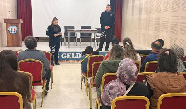 Niğde Emniyeti’nden öğrenci ve velilere güvenlik bilgilendirmesi