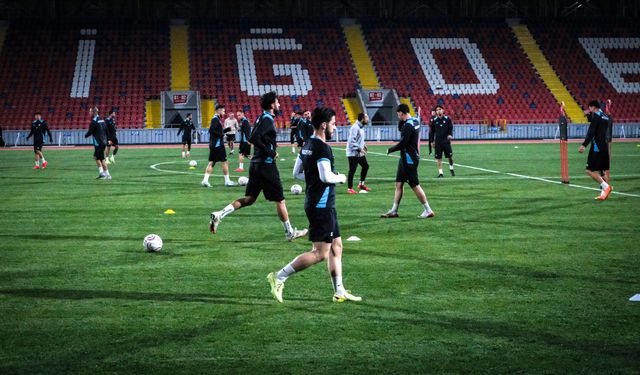 Niğde Belediyespor 6'da 6'nın peşinde