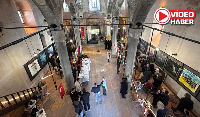 25 ressam ve sanatçı, Atatürk ve Niğde’yi tuvallere yansıttı
