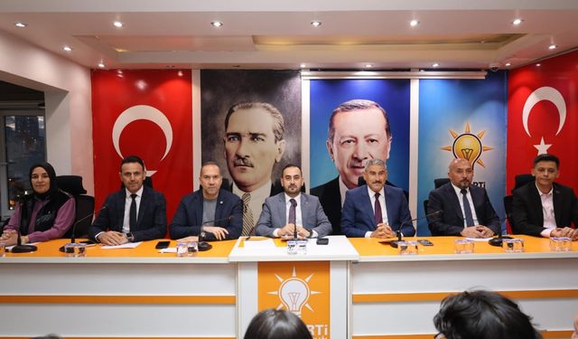 AK Parti’den gövde gösterisi 