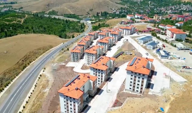 Çamardı’da 285 sosyal konut hak sahiplerine teslim ediliyor