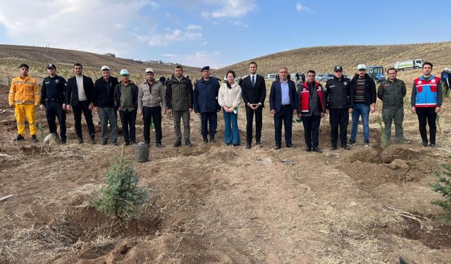 Çamardı’da Fidan Dikme Etkinliği Gerçekleştirildi