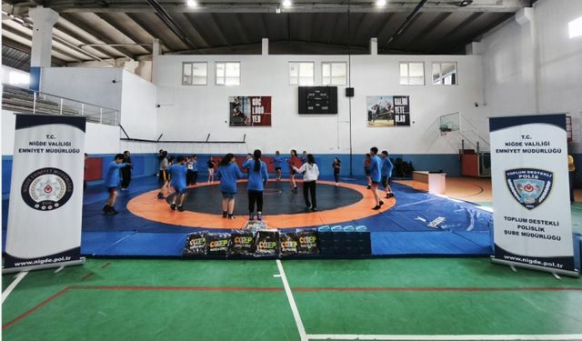 Niğde'de gençler için anlamlı iş birliği