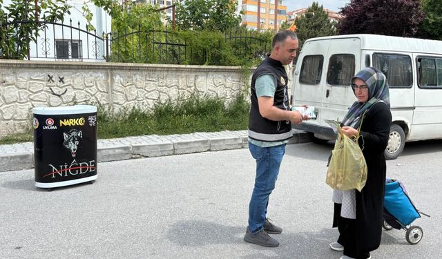 Niğde'de Narkotik Ekiplerinden 638 Vatandaşa Bilgilendirme