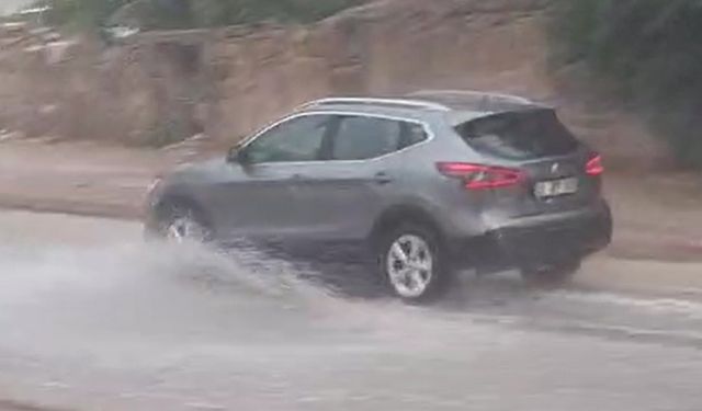 Niğde'yi Yağmur Vurdu ve Hayatı Felç Etti