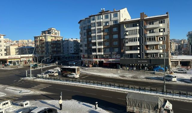 Niğde’de hava sıcaklığı mevsim normallerinin üzerine çıkıyor