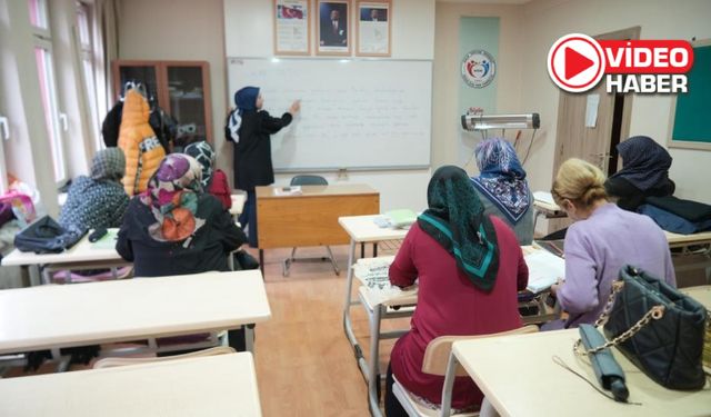 Niğde’de hayat boyu öğrenme kurslarına yoğun katılım