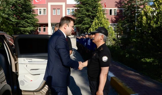 Niğde Valisi Nedim Akmeşe’den taziye ziyareti