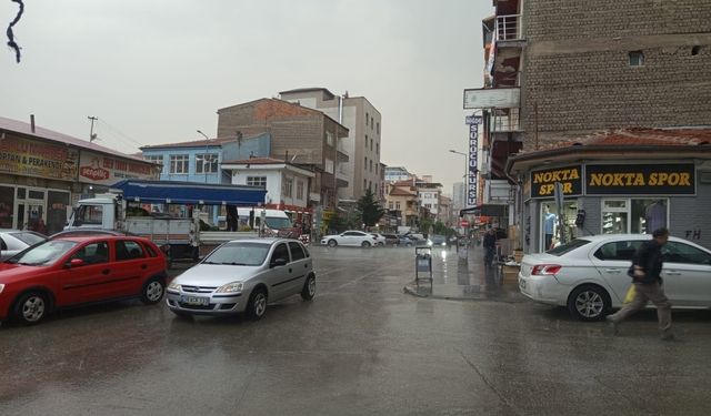 Niğde ve ilçelerine kuvvetli sağanak yağış uyarısı