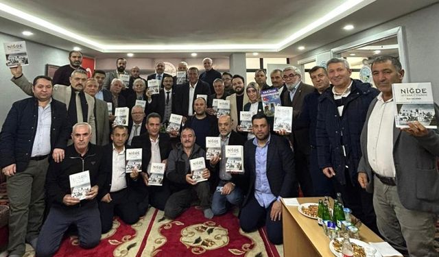 Ömer Fethi Gürer’in kitabı imza gününde yoğun ilgi gördü