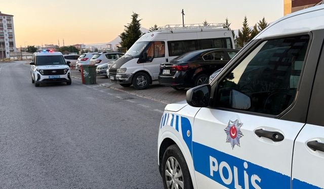 Sabah Uyandığında Oğlunu Hareketsiz Buldu
