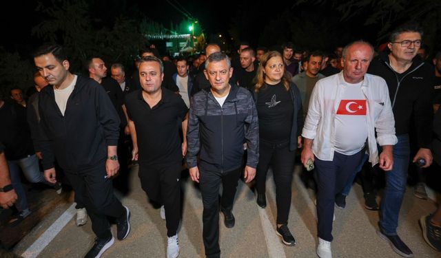   Şuhut’tan Kocatepe’ye Binlerce Kişi Aynı Ruhla Yürüdü