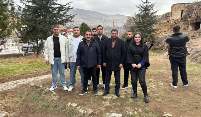 Ülkü Ocakları’ndan Gümüşler Manastırı’na Ziyaret