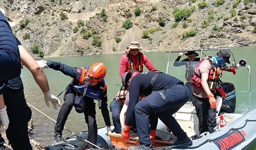 Akıntıya kapılan baba ve oğulun cansız bedeni bulundu