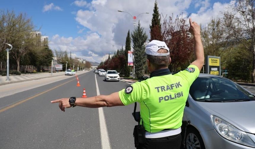 Niğde'de bin 778 sürücüye ceza, 201 araç trafikten men