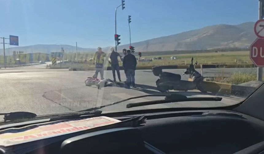 Niğde Kayseri Yolu Motosiklet Kazası Yaralılar Var