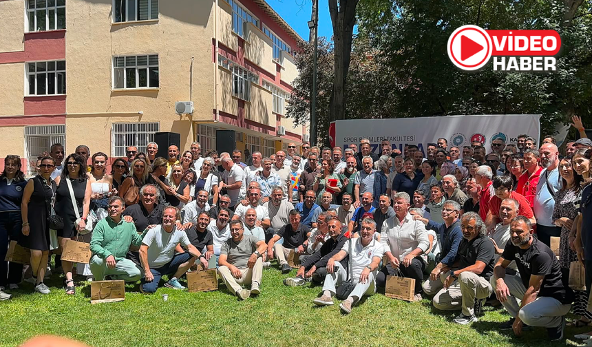30 yıl sonra hasret giderdiler