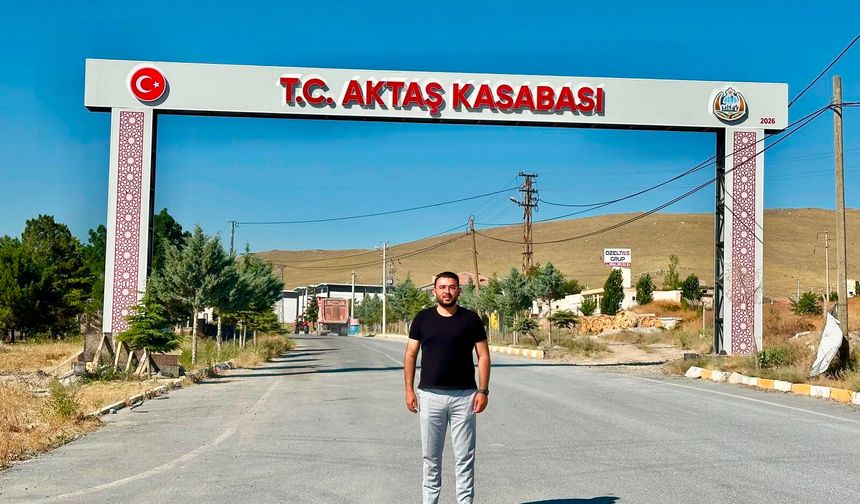 Aktaş giriş tabelası ile modern görünüme kavuştu