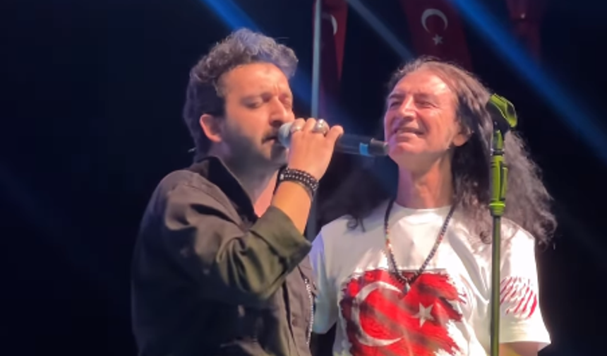 Murat Kekilli konserinde Niğdeli şarkıcı Esat Ergüven de sahne aldı