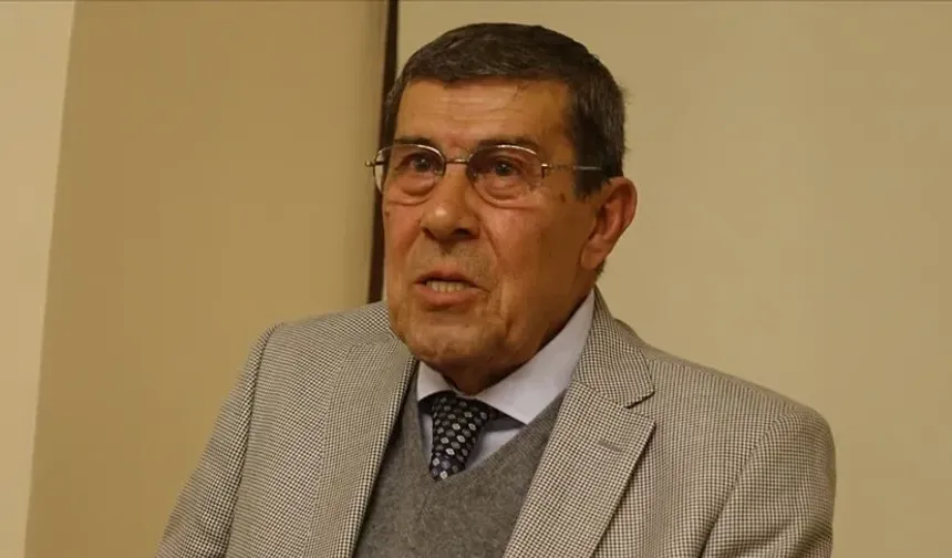 Türk tiyatrosunun usta ismi Zihni Göktay yaşamını yitirdi